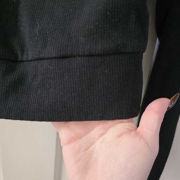 Adidas Cropped Long Sleeve - Picture 6 of 8